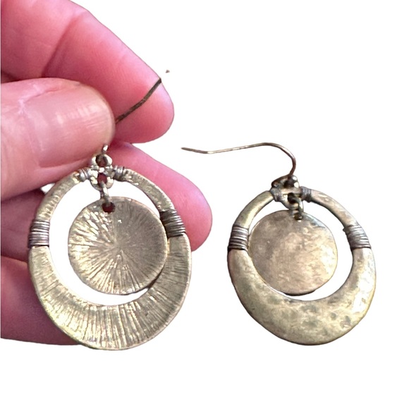 Antique Gold Oval Hammered Drop Earrings - Picture 4 of 4